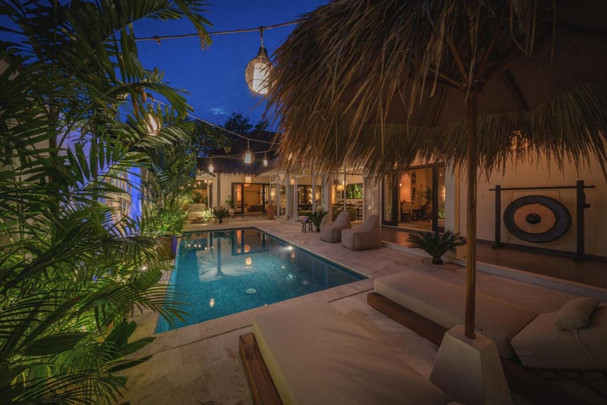 The Jungle - Luxurious & Tropical Concept - 3Br - Central Canggu Экстерьер фото