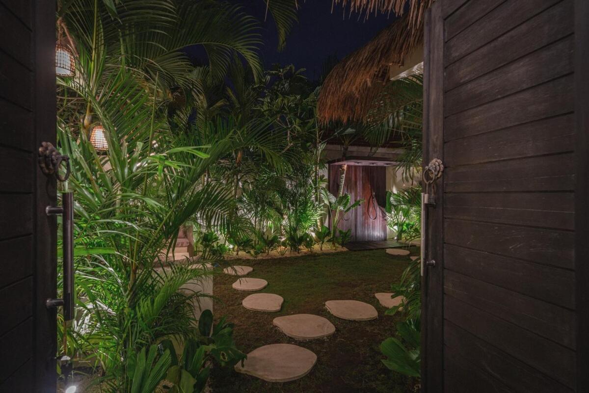 The Jungle - Luxurious & Tropical Concept - 3Br - Central Canggu Экстерьер фото