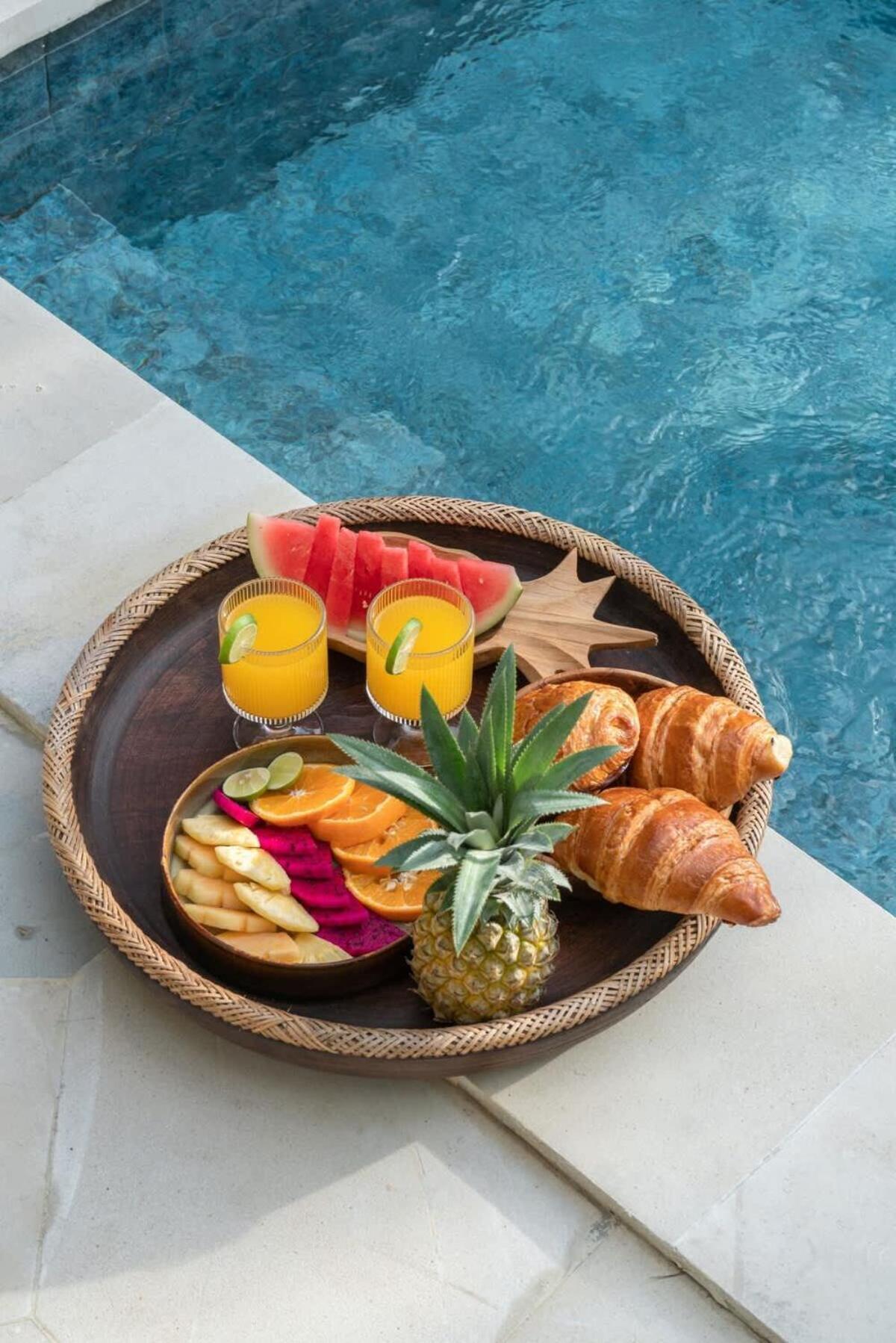The Jungle - Luxurious & Tropical Concept - 3Br - Central Canggu Экстерьер фото