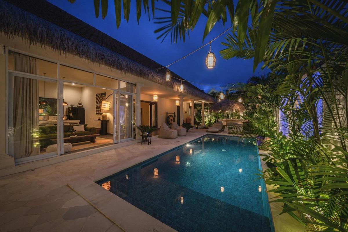 The Jungle - Luxurious & Tropical Concept - 3Br - Central Canggu Экстерьер фото
